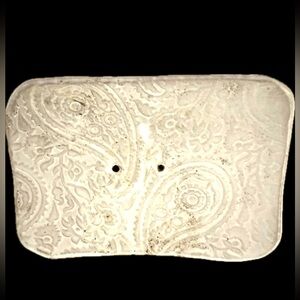 NEW Artisan Handmade Paisley Patterned Embossed Pottery Soap Dish OOAK Signed